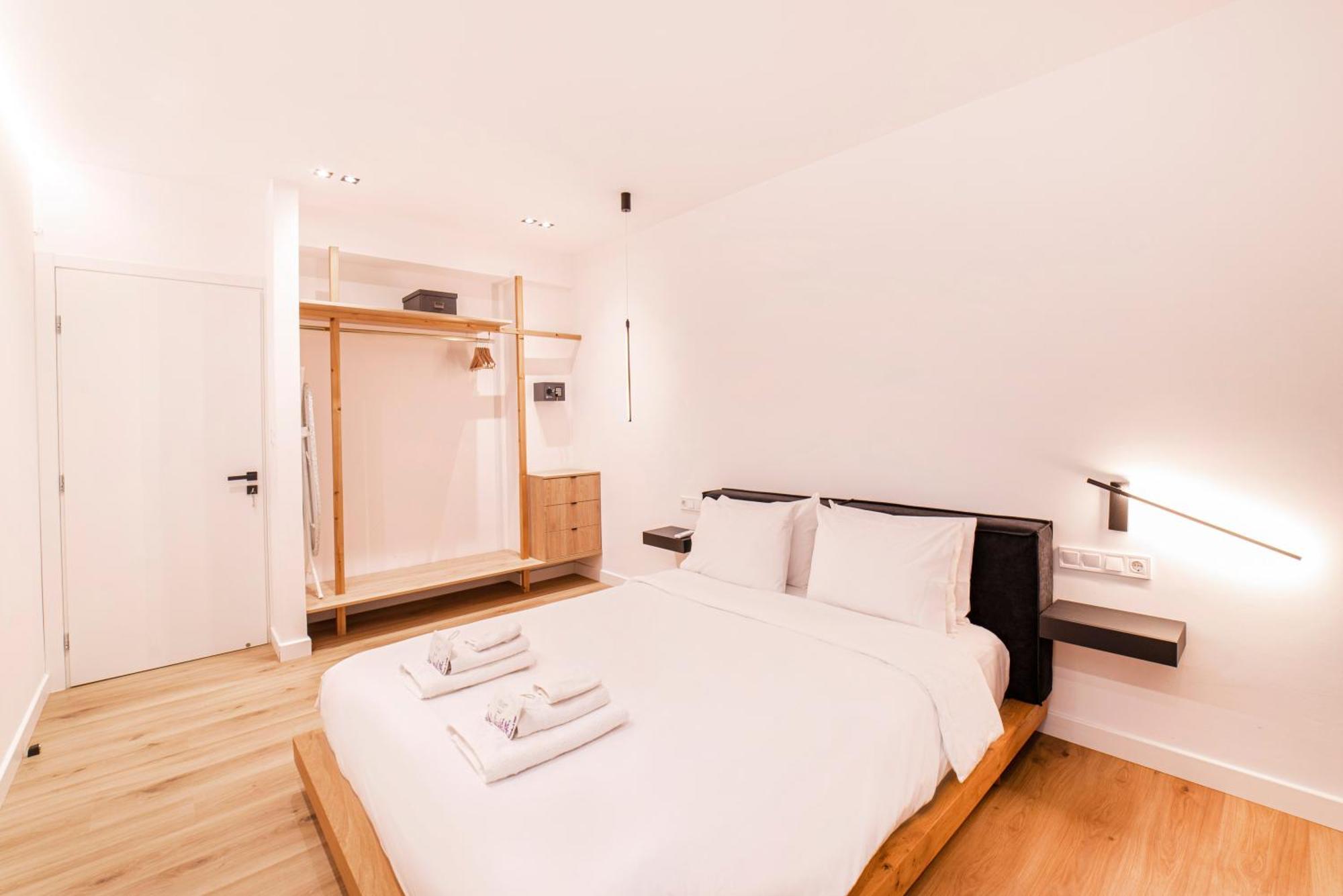 White Harmony, 2 Bedroom Apartment أثينا المظهر الخارجي الصورة